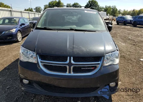 2017 Dodge Grand Caravan Sxt z USA, uszkodzony, nr VIN 2C4RDGCG8HR554529